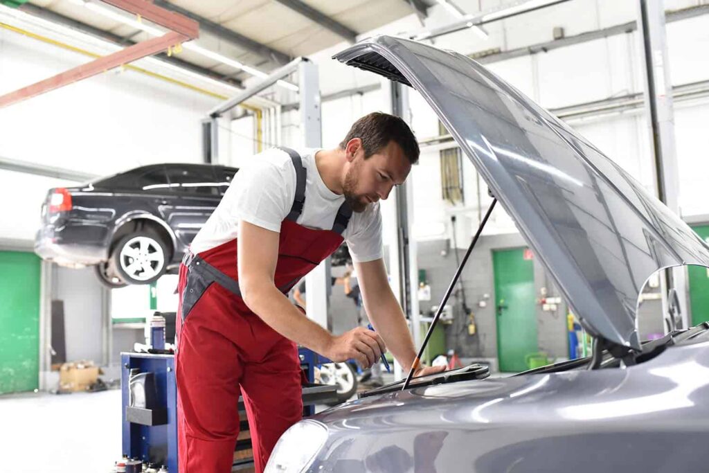 Motorfahrzeugkontrolle MFK Schweiz – Auto technische Prüfung