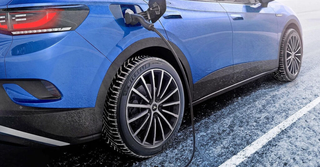 Montage und Wartung von Reifen für Elektroautos bei SwissCarMarket in der Schweiz – sichere und professionelle Reifenmontage