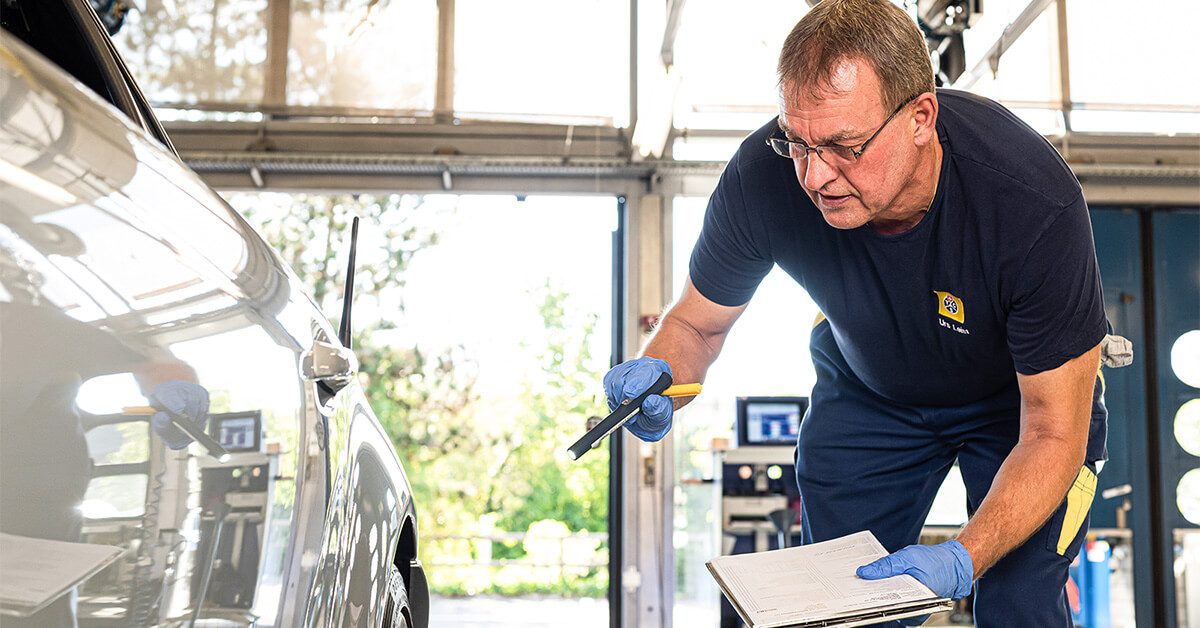 MFK geprüft: Alles, was Sie über die Motorfahrzeugkontrolle beim Occasion Auto Schweiz wissen müssen